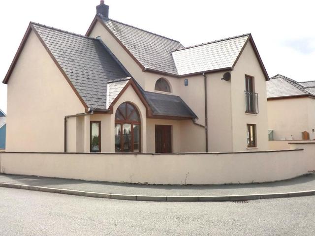 Ocean Way, Pennar, Pembroke Dock SA72, 4 bed property to rent, £1,200 pcm | PrimeLocation