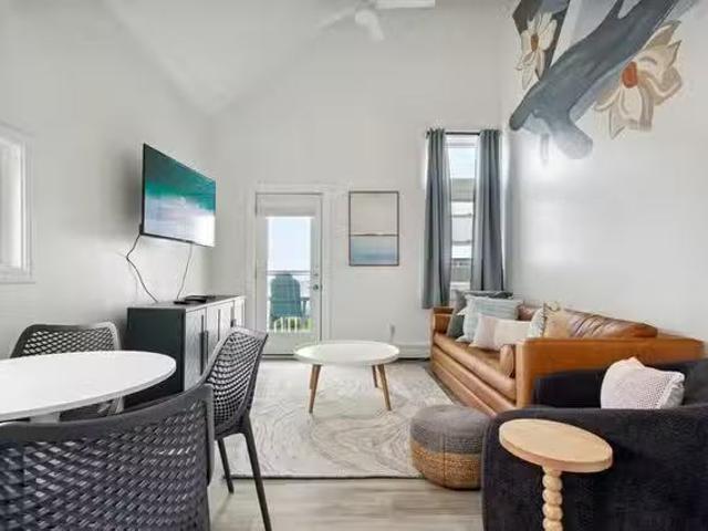 Ocean Boulevard