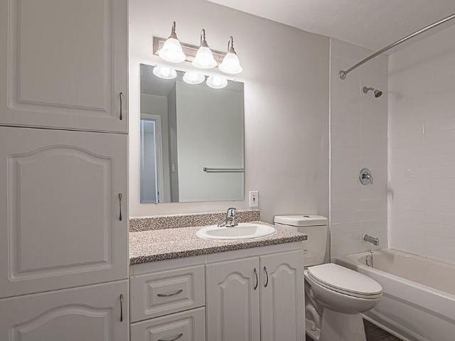 Ocean Brook Park Apartments 1 Bedroom