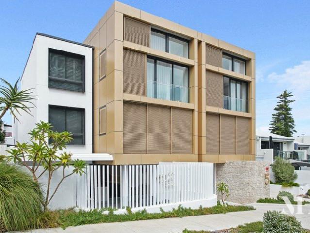 OCEAN LIFESTYLE LUXURY APARTMENT WITH PRIVATE POOL