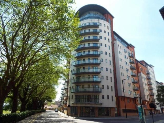 Oceana Boulevard, Southampton SO14, 1 bed flat to rent, £1,000 pcm | PrimeLocation