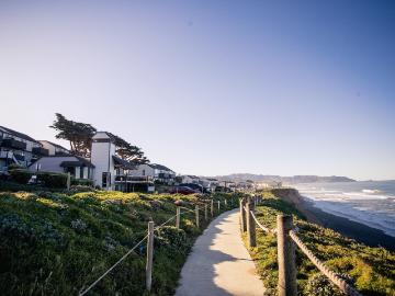 Edgemar, Pacifica city, San Mateo County, California, USA