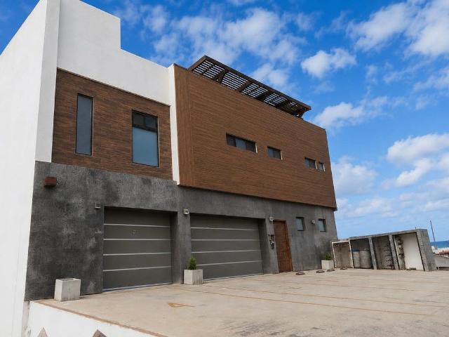 OCEANFRONT APARTMENT FOR RENT KM38