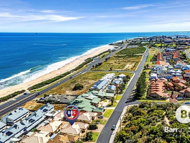 Oceanfront Lifestyle with Stunning Views