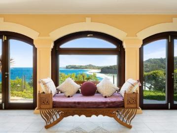 Oceanfront living where design steals the show