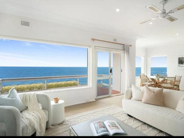 Oceanfront residence