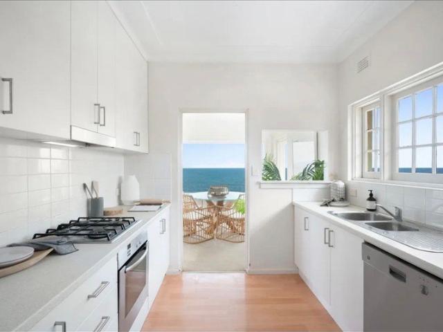 Oceanfront residence