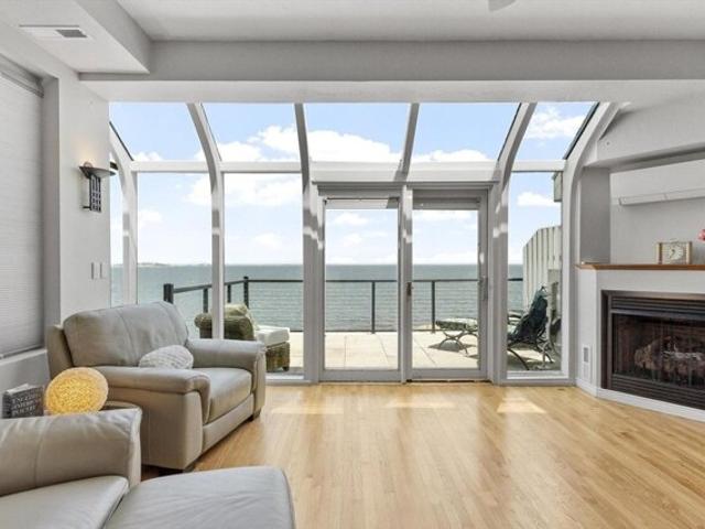 Oceanside Dr Unit,hull, Condo For Sale