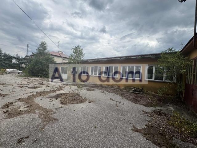 Kompleks mieszkalno handlowy 294 m² z oranżerią zapraszam