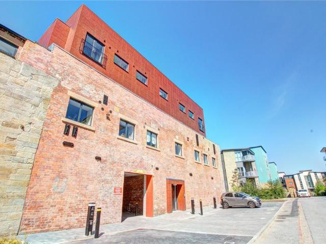 Ochre Mews, Raven Road, Gateshead, NE8 1 bed apartment to rent £950 pcm £219 pw