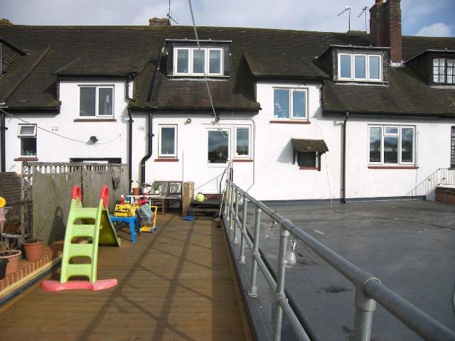 Ockham Road South, East Horsley, Leatherhead KT24, 1 bed flat to rent, £1,175 pcm | PrimeLocation