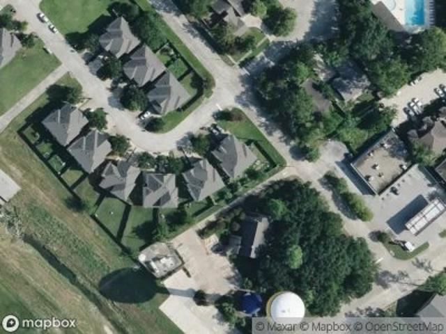 Oakwood Chase Dr
