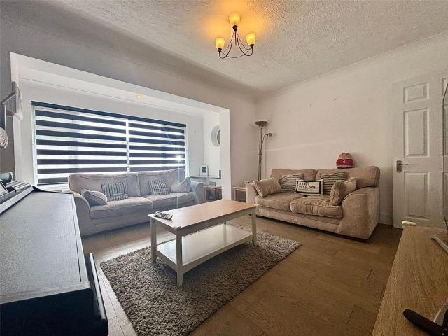 Oakwood, Church Crookham, Fleet, Hampshire, GU52