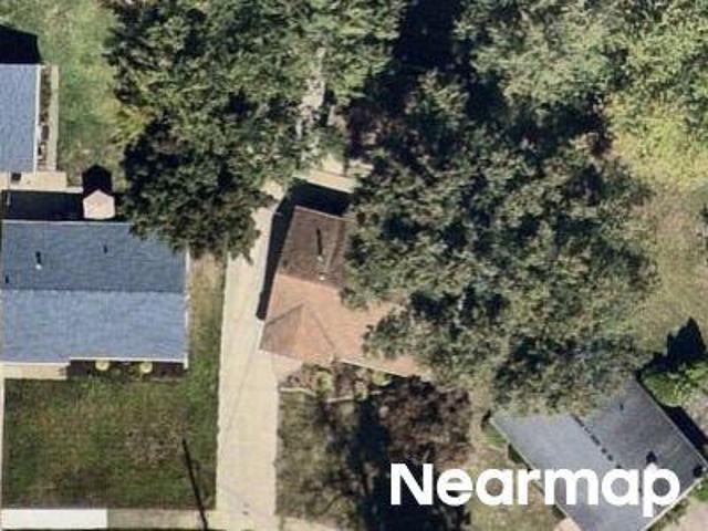 Oakwood Dr