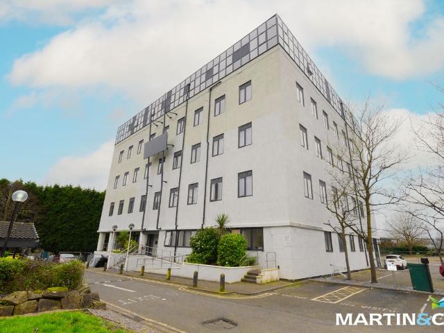 Oak Court, Dudley Road, Brierley Hill DY5, 1 bed flat to rent, £800 pcm | PrimeLocation