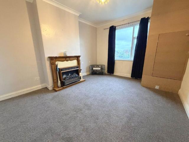 Oak Avenue, Blackpool, FY4 3EQ