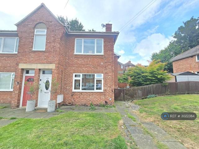 Oak Avenue, Gateshead, NE11 3 bed flat to rent £825 pcm £190 pw