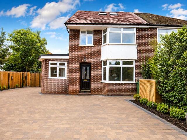 Oak Gardens, Edgware, HA8 6 bed semi detached house to rent £4,500 pcm £1,038 pw