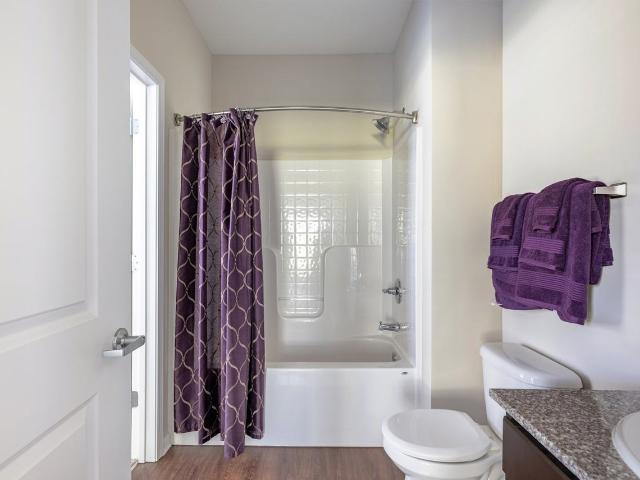 Oak Grove Crossing Apartments 1 Bedroom Apartment for Rent at 7133 Castle Way, Newburgh, IN 47630
