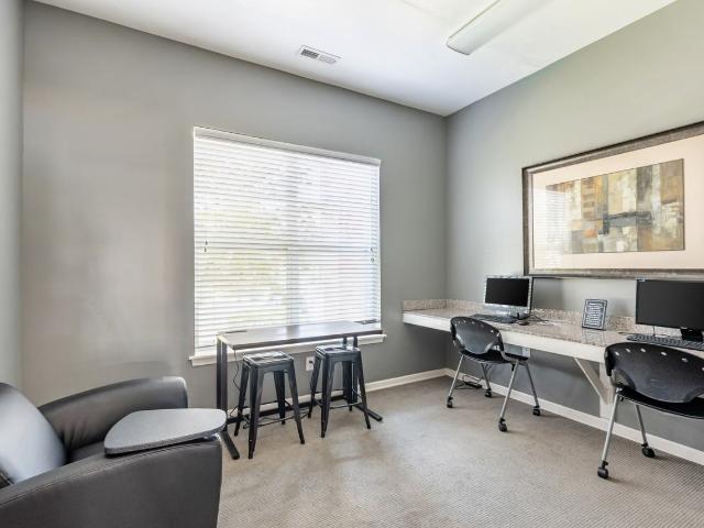 Oak Grove Crossing Apartments 2 Bedroom Apartment for Rent at 7133 Castle Way, Newburgh, IN 47630