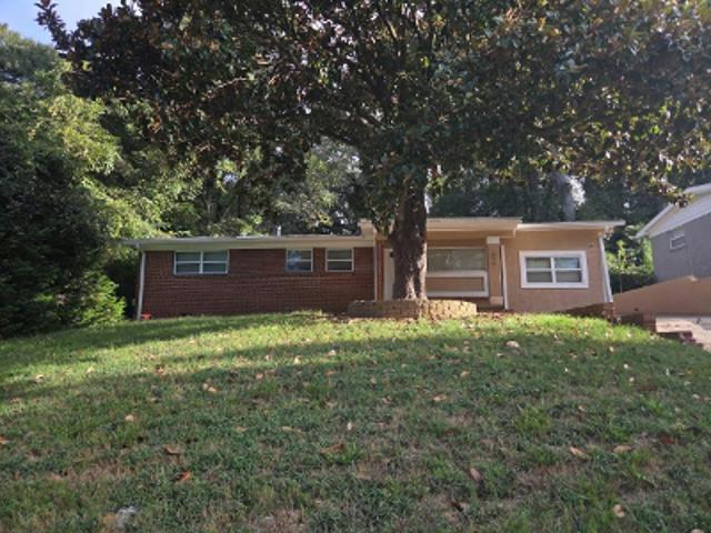 Oak Dr SE