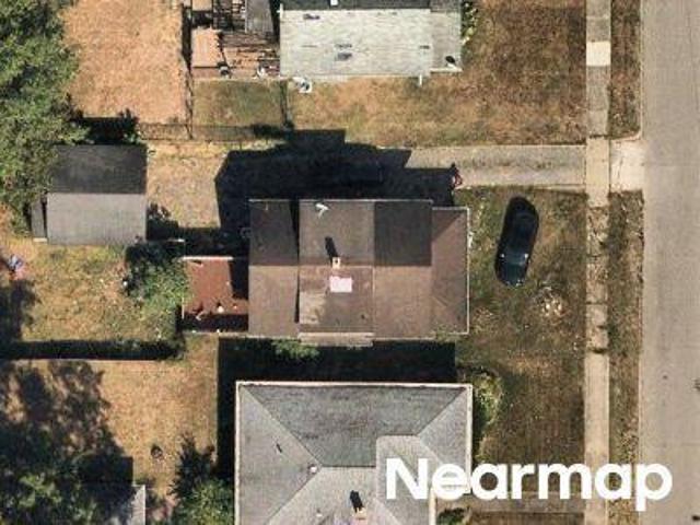 Oak Knoll Ave SE