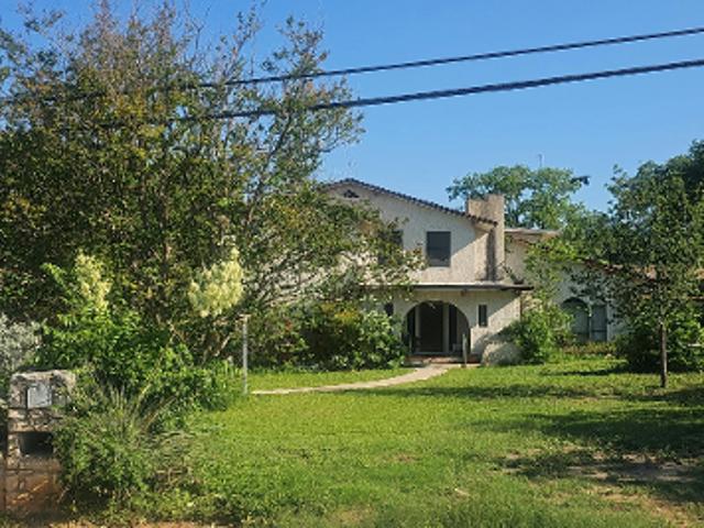 Oak Knoll Dr