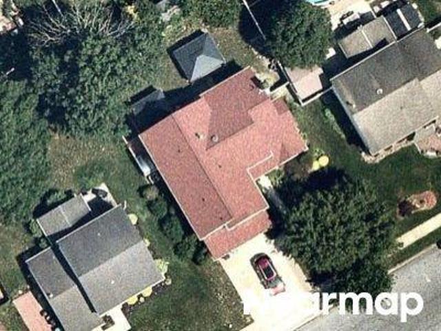 Oak Hollow Ln