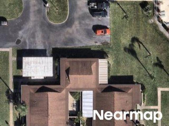 Oak Neck Rd Apt F