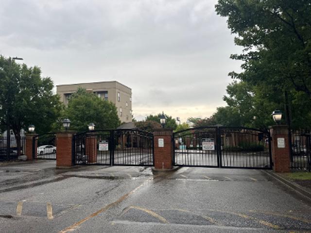 Oak St SW Unit 1211