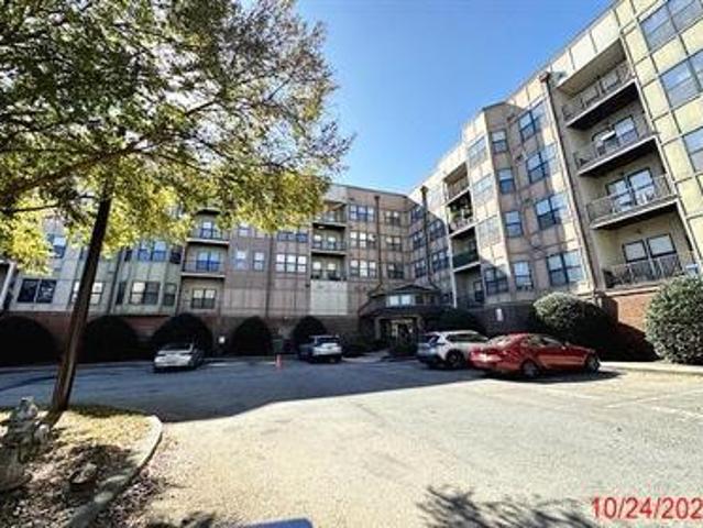 Oak St SW Unit 1222