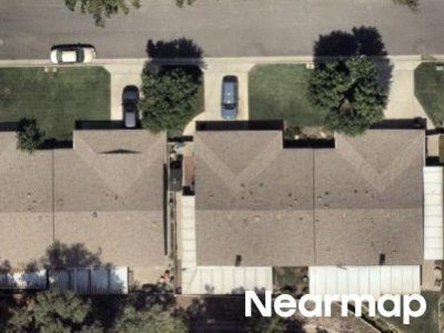 Oak Plain Dr