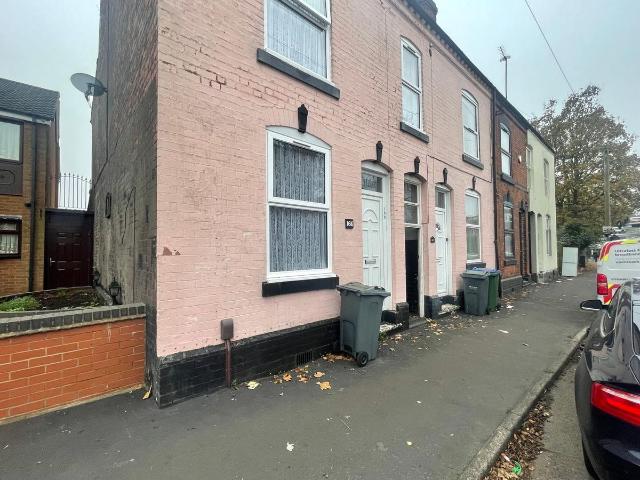 Oak Road, West Bromwich B70, 3 bed property to rent, £1,050 pcm | PrimeLocation