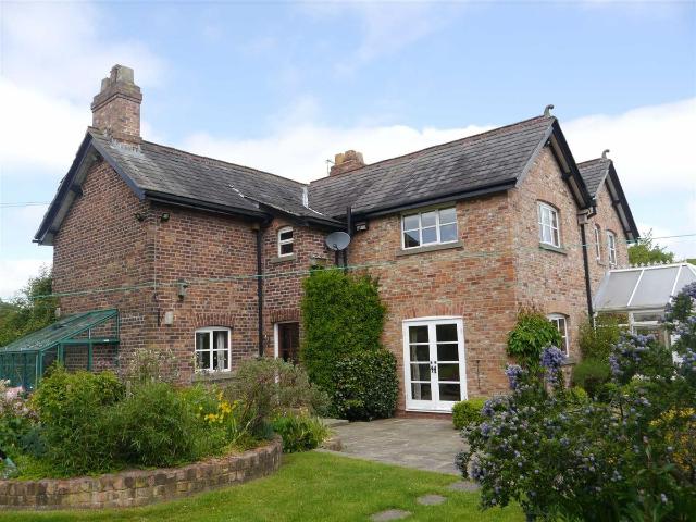 Oak Road, Mottram St Andrew SK10, 5 bed detached house to rent, £3,500 pcm | PrimeLocation