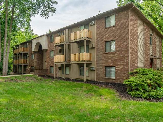 Oak Valley Apartments 2 Bedroom Apartment for Rent at 2935 Oak Valley Ave Sw, Wyoming, MI 49519