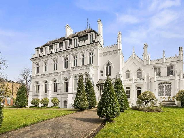 Oakbrook Lodge, Hammersmith W6, 2 bed flat to rent, £3,500 pcm | PrimeLocation