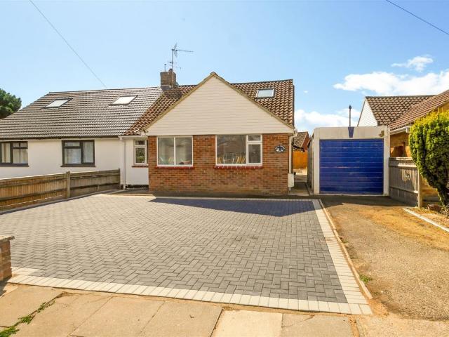 Oakcroft Gardens, Littlehampton
