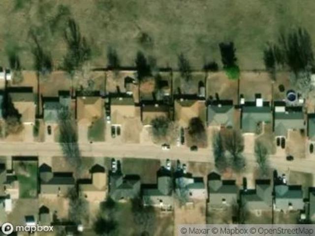 Oakcrest Ave