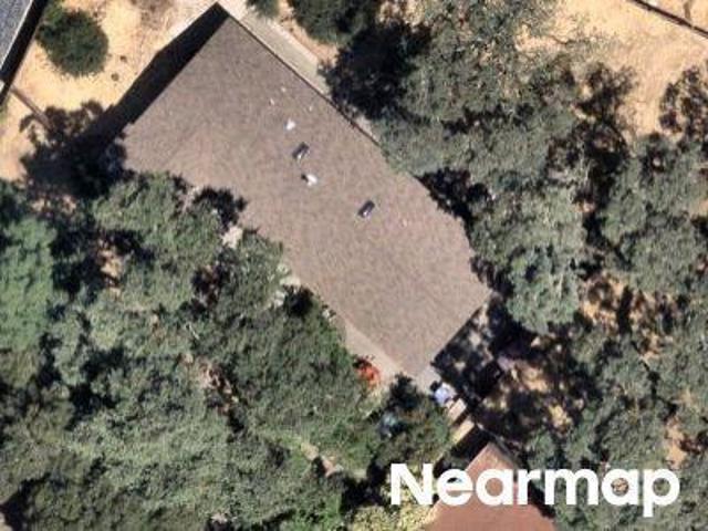 Oakcrest Dr
