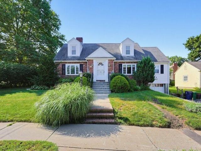 Oakdale Rd, Newton, Home For Sale