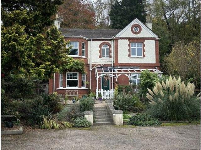 Oakdene, Monmouth NP25, 2 bed flat to rent, £895 pcm | PrimeLocation