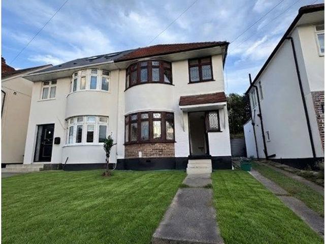 Oakdene Avenue, Chislehurst BR7, 3 bed semi detached house to rent, £2,500 pcm | PrimeLocation