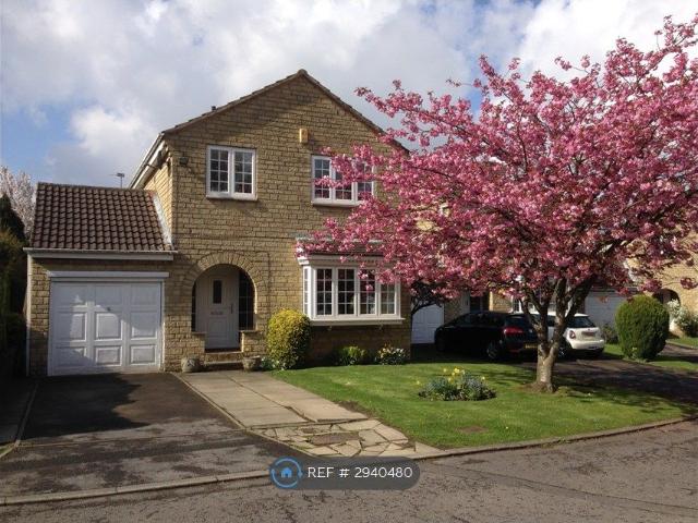 Oakdene Gardens, Leeds LS17, 3 bed detached house to rent, £1,950 pcm | PrimeLocation