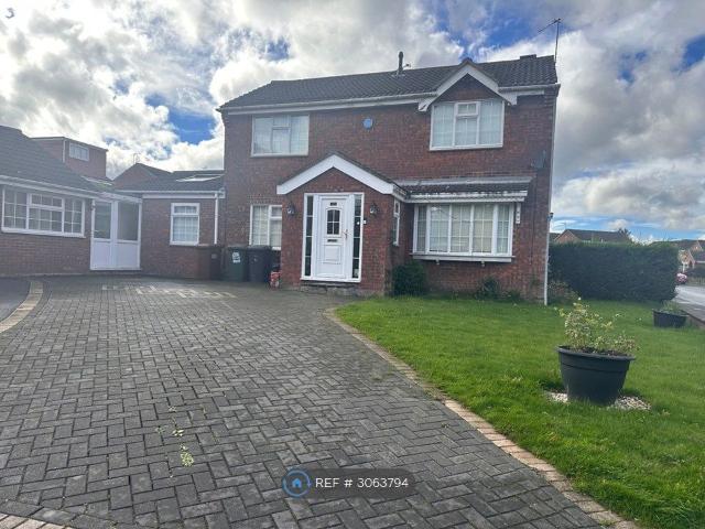 Oakdene Way, Leeds LS17, 4 bed detached house to rent, £1,950 pcm | PrimeLocation