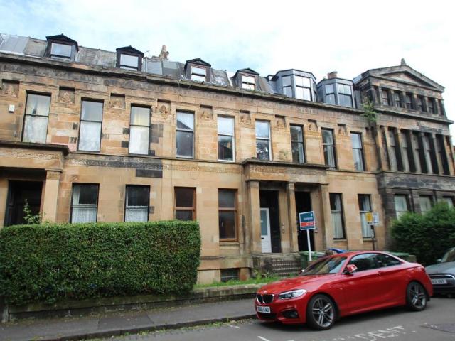 Oakfield Avenue, Glasgow, G12 Studio to rent £1,100 pcm £254 pw