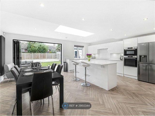 Oakfield Road, Ashford TW15, 3 bed detached house to rent, £2,700 pcm | PrimeLocation
