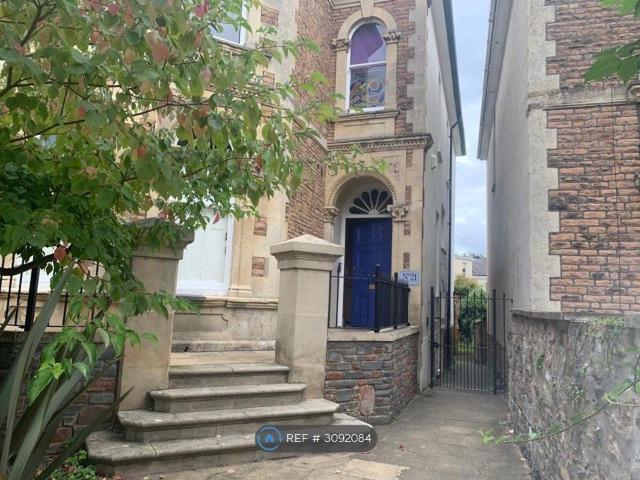 Oakfield Road, Bristol BS8, 1 bed flat to rent, £1,200 pcm | PrimeLocation