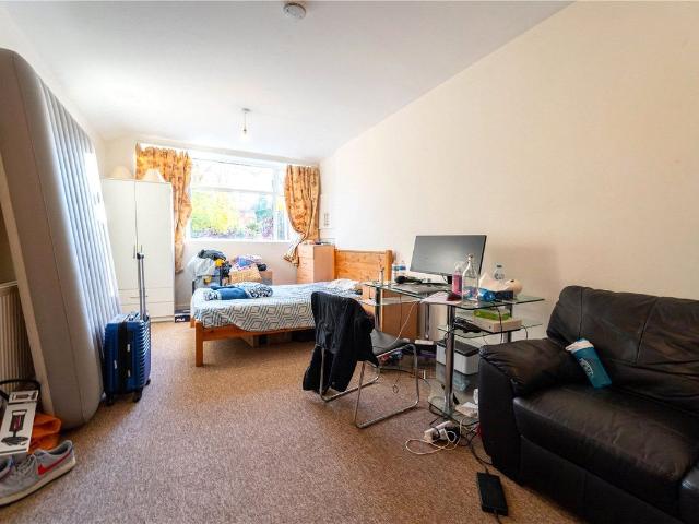 Oakfield Road, Selly Oak, Birmingham, West Midlands B29, 1 bed flat to rent, £850 pcm | PrimeLocation