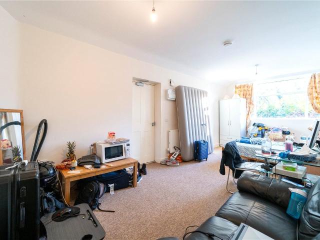 Oakfield Road, Selly Oak, Birmingham, West Midlands B29, 1 bed flat to rent, £900 pcm | PrimeLocation
