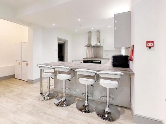 Oakfield Road, Selly Park, Birmingham, West Midlands B29, 11 bed shared accommodation to rent, £693 pcm | PrimeLocation